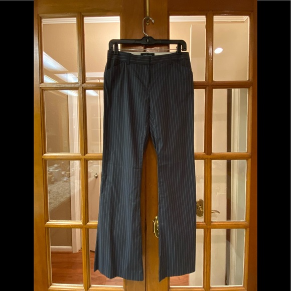 MODAInternational NWT Gray pinstripe pant SZ 4 - Picture 1 of 4